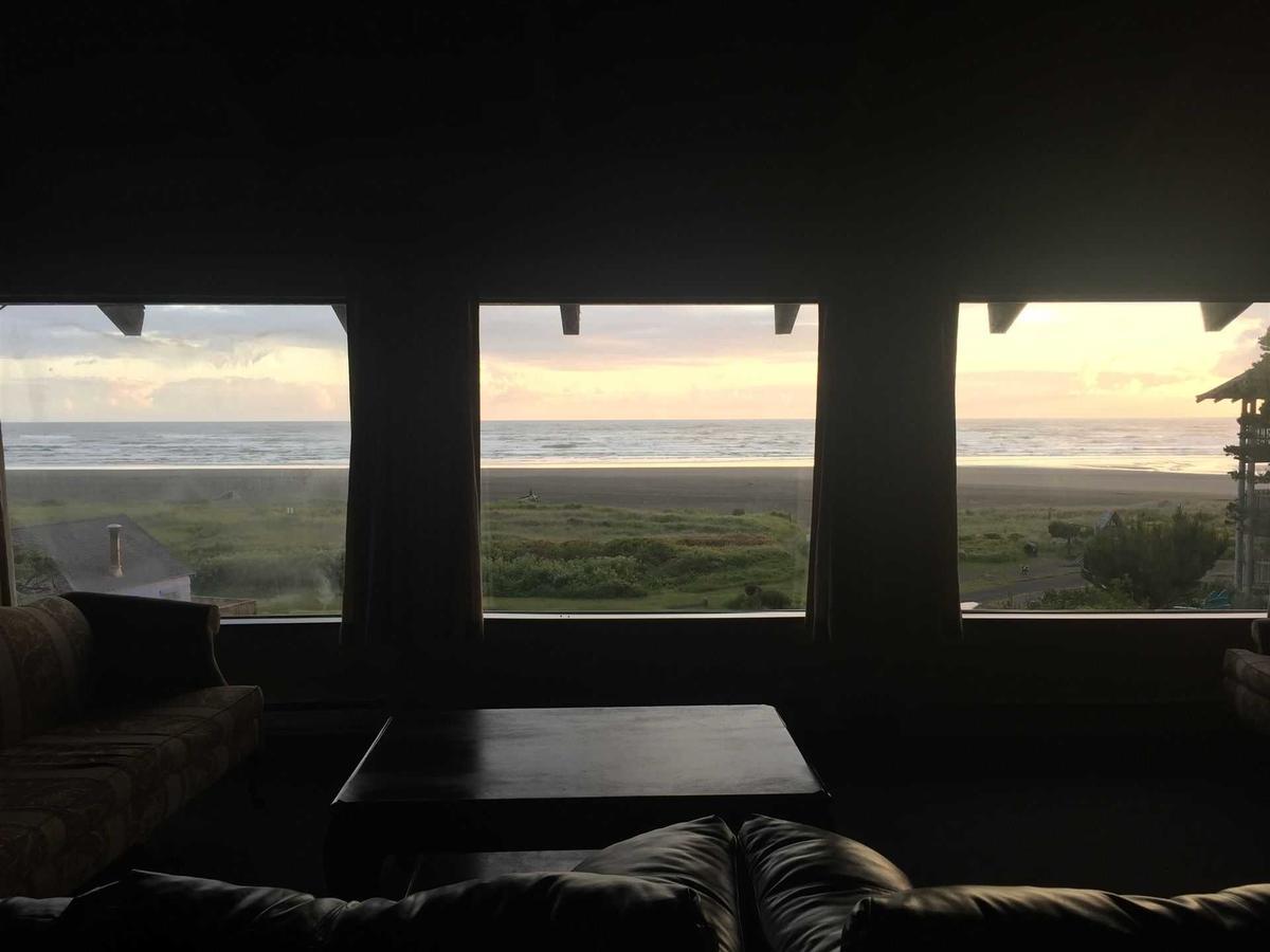 Sandpiper Beach Resort 퍼시픽 비치 외부 사진